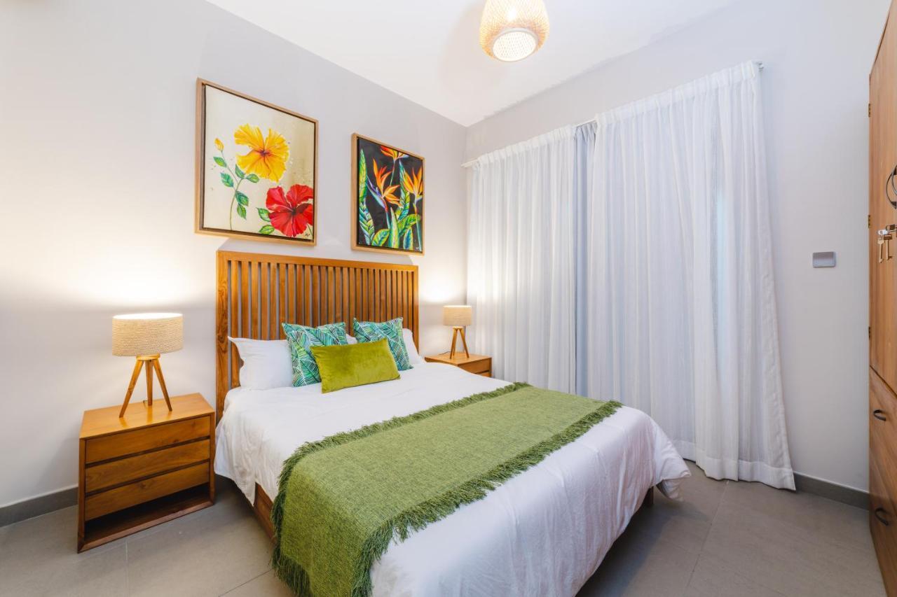 One Bay Residence Unit 15 - Penthouse With Private Roof Top, Jacuzzi And Sea View Гранд-Бэй Экстерьер фото