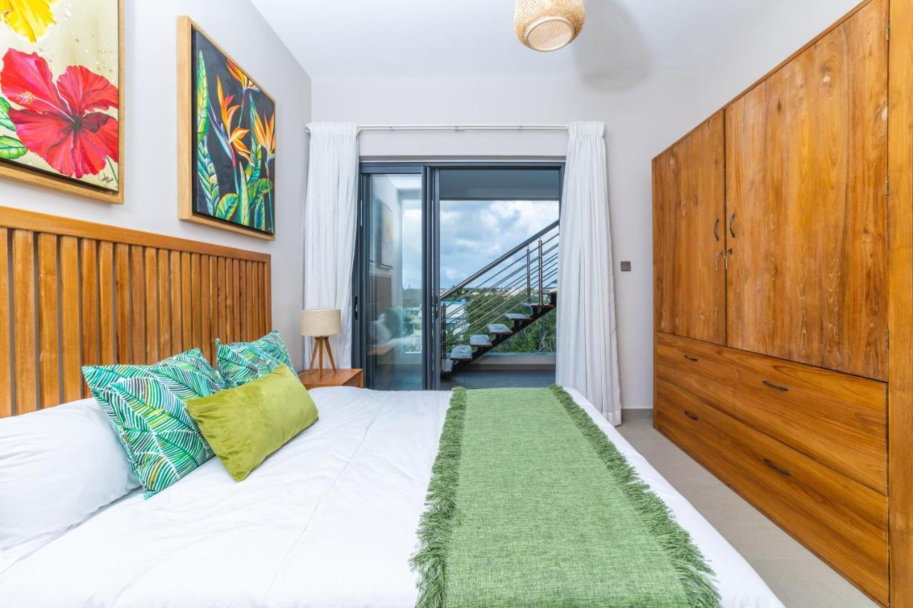 One Bay Residence Unit 15 - Penthouse With Private Roof Top, Jacuzzi And Sea View Гранд-Бэй Экстерьер фото